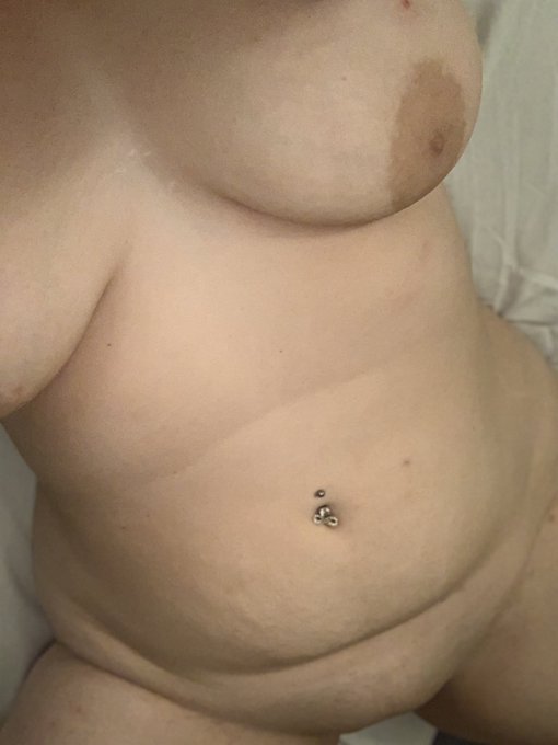 Wie war euer Valentinstag? ☺️😘 #kimberlycaprice #camgirl #amateurgirl #teen #mdh #big7 #bestfans #fanseven<a href="/tag/kimberlycaprice"class="tags">#kimberlycaprice</a><a href="/tag/teen"class="tags"><span>#teen</span></a><a href="/tag/camgirl"class="tags"><span>#camgirl</span></a><a href="/tag/bestfans"class="tags"><span>#bestfans</span></a><a href="/tag/big7"class="tags"><span>#big7</span></a><a href="/tag/mdh"class="tags"><span>#mdh</span></a><a href="/tag/besuchbar"class="tags"><span>#besuchbar</span></a>