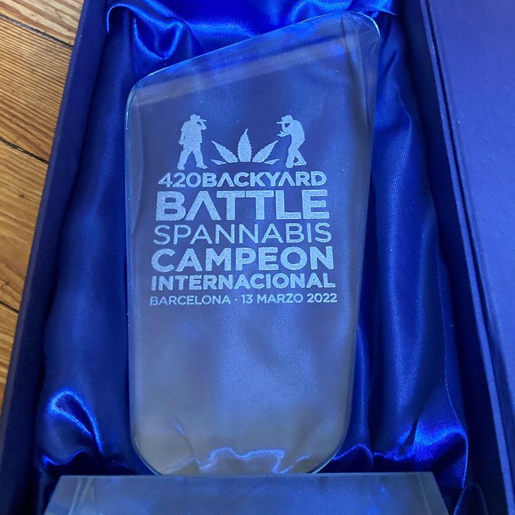 InfoFreestyle2's tweet photo. ¡Final Internacional - 420 Backyard Battle! 🏆

🗓️: Domingo 13 de Marzo

- J BICKLE 🇪🇦
- NOCRE 🇪🇦
- MR AARON 🇪🇦
- F NUEVE 🇲🇽
- WOODY 🇵🇦
- NOLO 385 🇵🇷
- ¿?
- ¿?

#420BackyardBattle 🏆 https://t.co/Qe5Be2jBS1