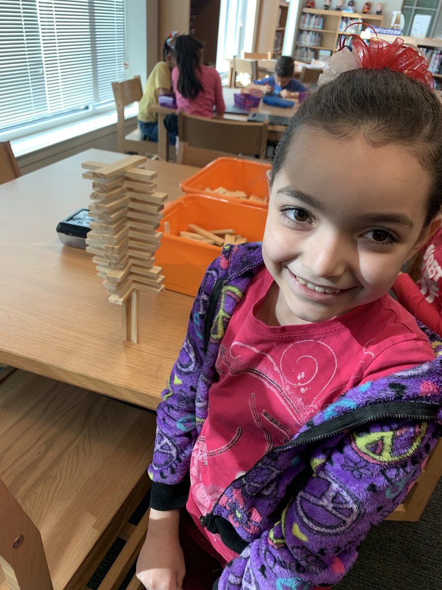 APonderLibrary's tweet image. Our Ponder students are so proud of what they can create during makerspace time!  I love that the library is a place for students to explore creativity. #MisdLibLove