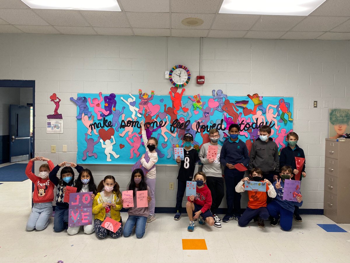 BISCharlotte's tweet image. BISC students were sharing the love this Valentine's Day!