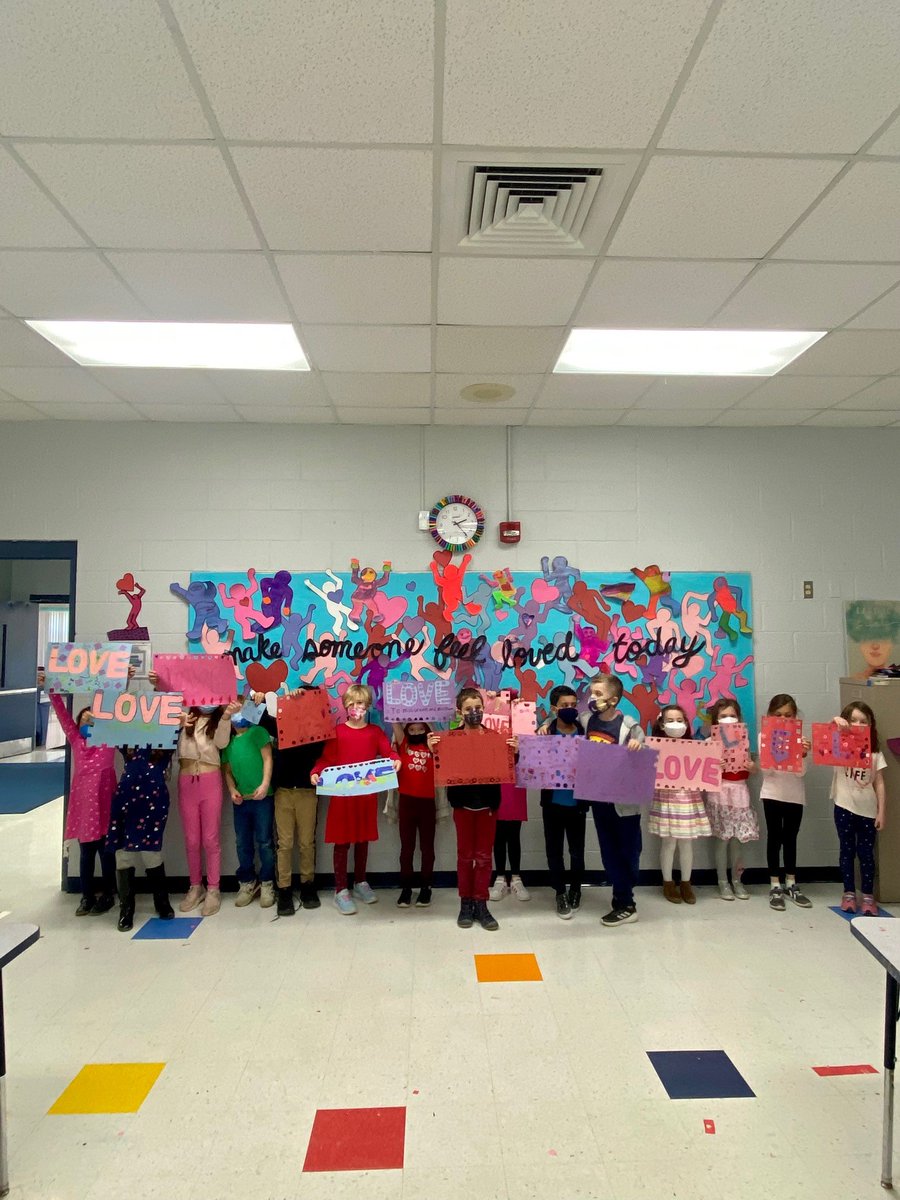 BISCharlotte's tweet image. BISC students were sharing the love this Valentine's Day!