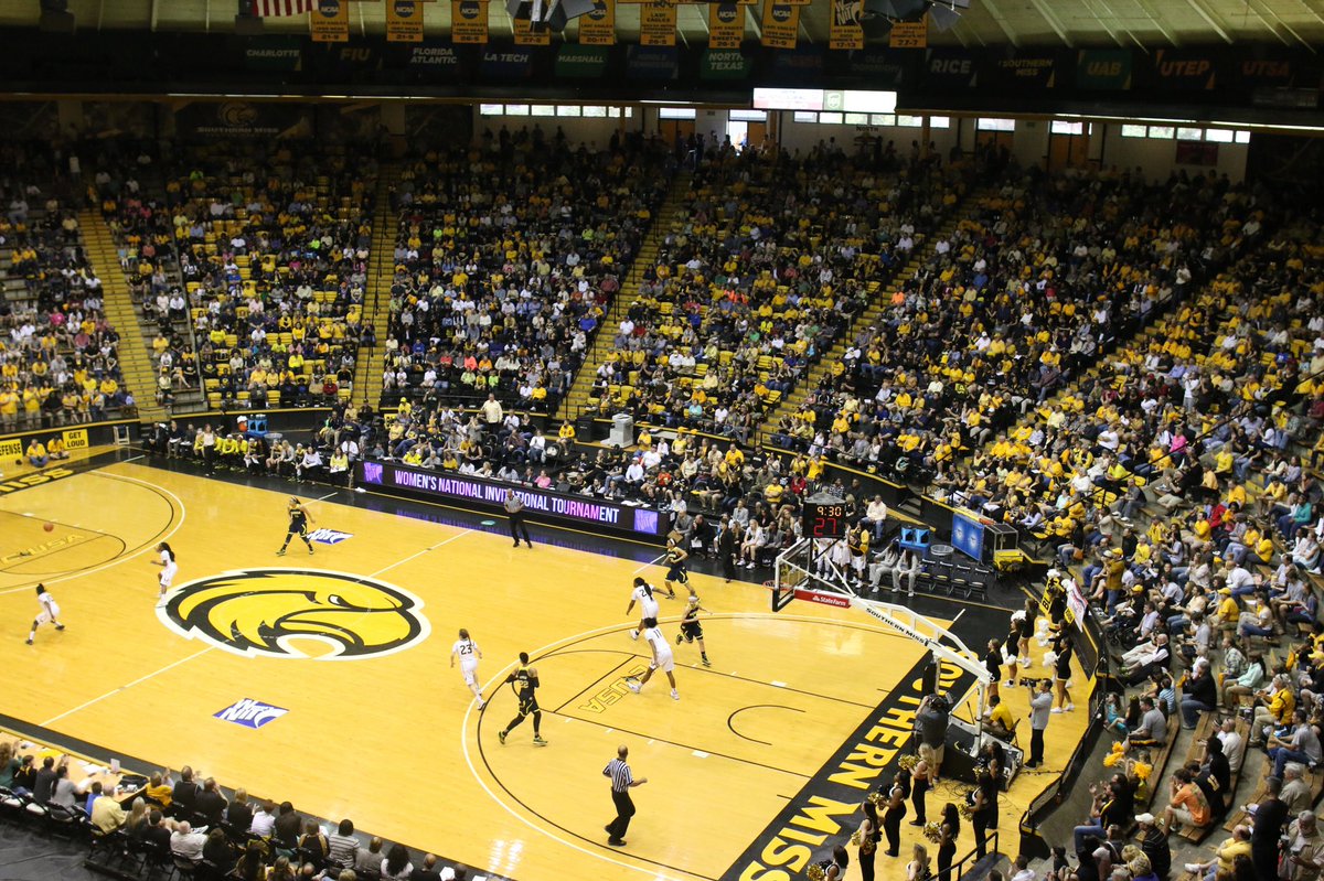noblittmaddox's tweet photo. After a great talk with Coach Ladner, I’m blessed to receive my first Division 1 offer from the University of Southern Miss🦅. #SMTTT https://t.co/RwnRh7VAOL