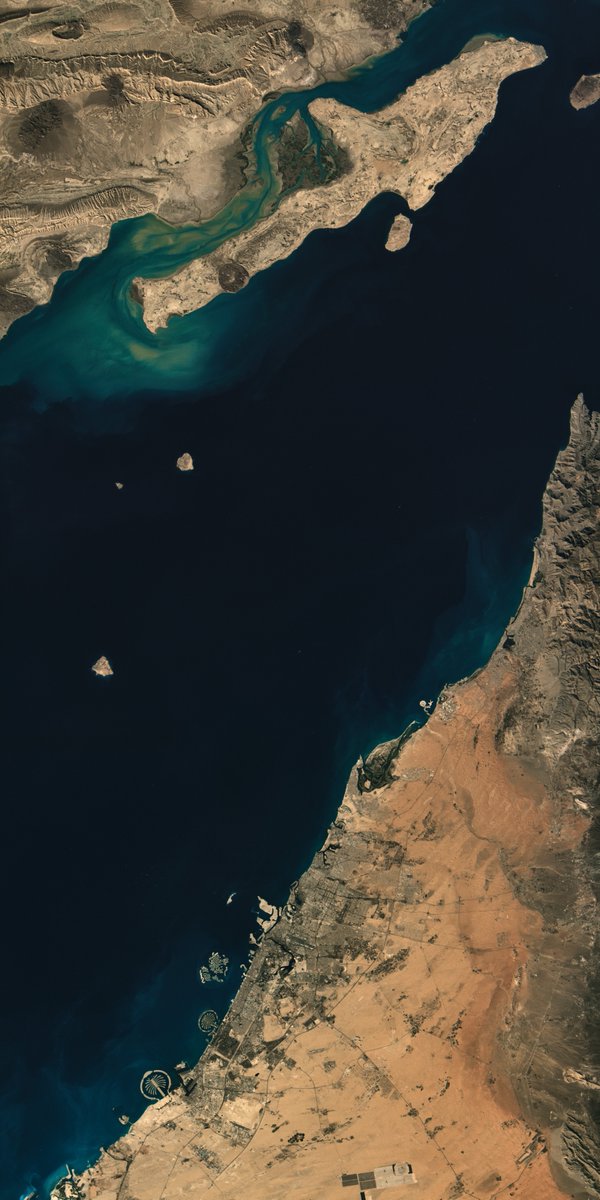 TUBspace's tweet photo. Each and every satellite of #TUBerlin should image the Palm Islands of #Dubai at least once just to compare the different cameras.
This is #TUBIN's take. 😎 https://t.co/dVBwh3FJet