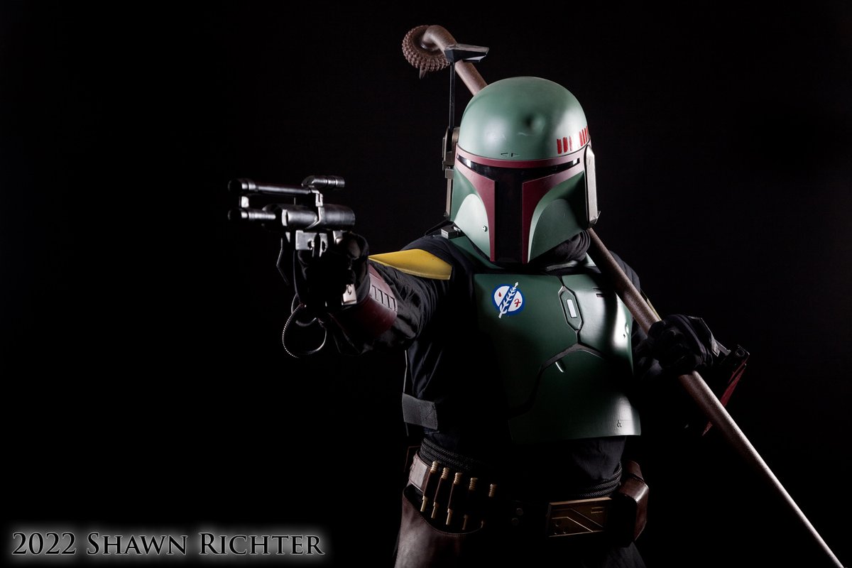 batcap50's tweet photo. Did a little studio photo shoot of our Fett and Shand cosplays to celebrate the end of #TheBookOfBobaFett Photos taken by none other than @KidCoulson 
#StarWars #BobaFett #FennecShand  @MingNa https://t.co/BM8gw9CS1F