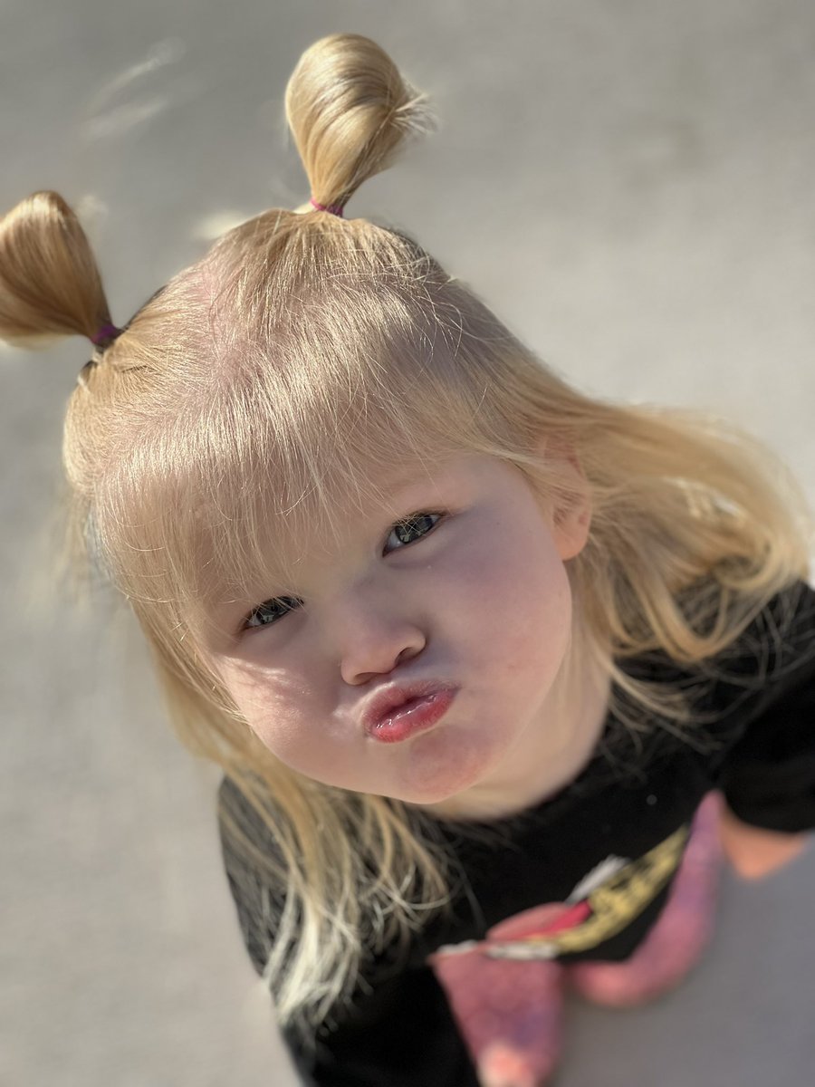 tori hunsicker tweet media