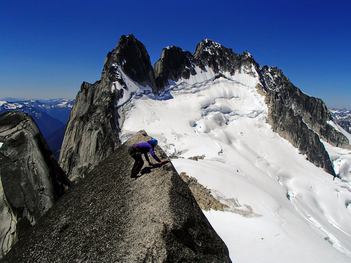 alpineronin's tweet photo. @BraydenCreation #bugaboos #mountains #outdoors https://t.co/hckHtS7Qc3