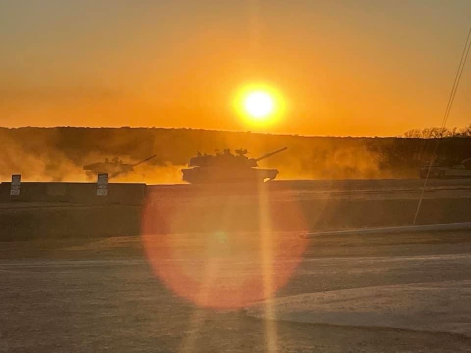 1stCavalryDiv's tweet photo. 4th Squadron, 9th U.S. Cavalry knocked their company live fire out of the park! They are ready to tackle NTC next.
#BlackJack | #RoadtoNTC | #CAVLethal | #FirstTeam | #LiveFire | @1stCav2bct https://t.co/J0tvuzeVY8