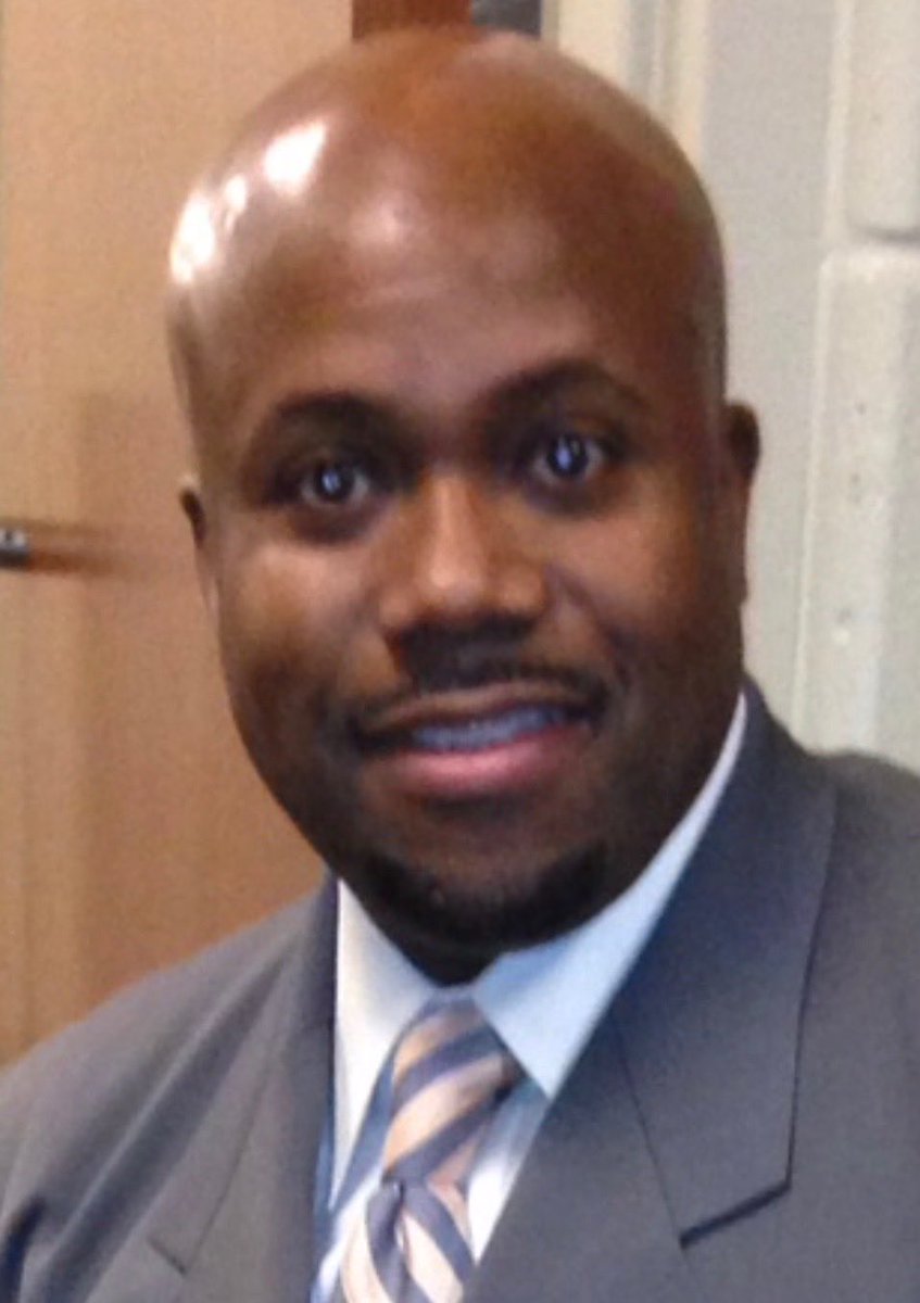 TomAbdenour's tweet photo. Today's #ATBHM high five goes to Kevin Johnson of the @sixers. Kevin is a long standing member of @NBATA--leader, mentor, friend. Learned from one of the best--David Craig. Kevin's a proud grad of @isuathltraining from back in the day & proud @NATA1950 professional and role model https://t.co/9wHPsNrZ6r