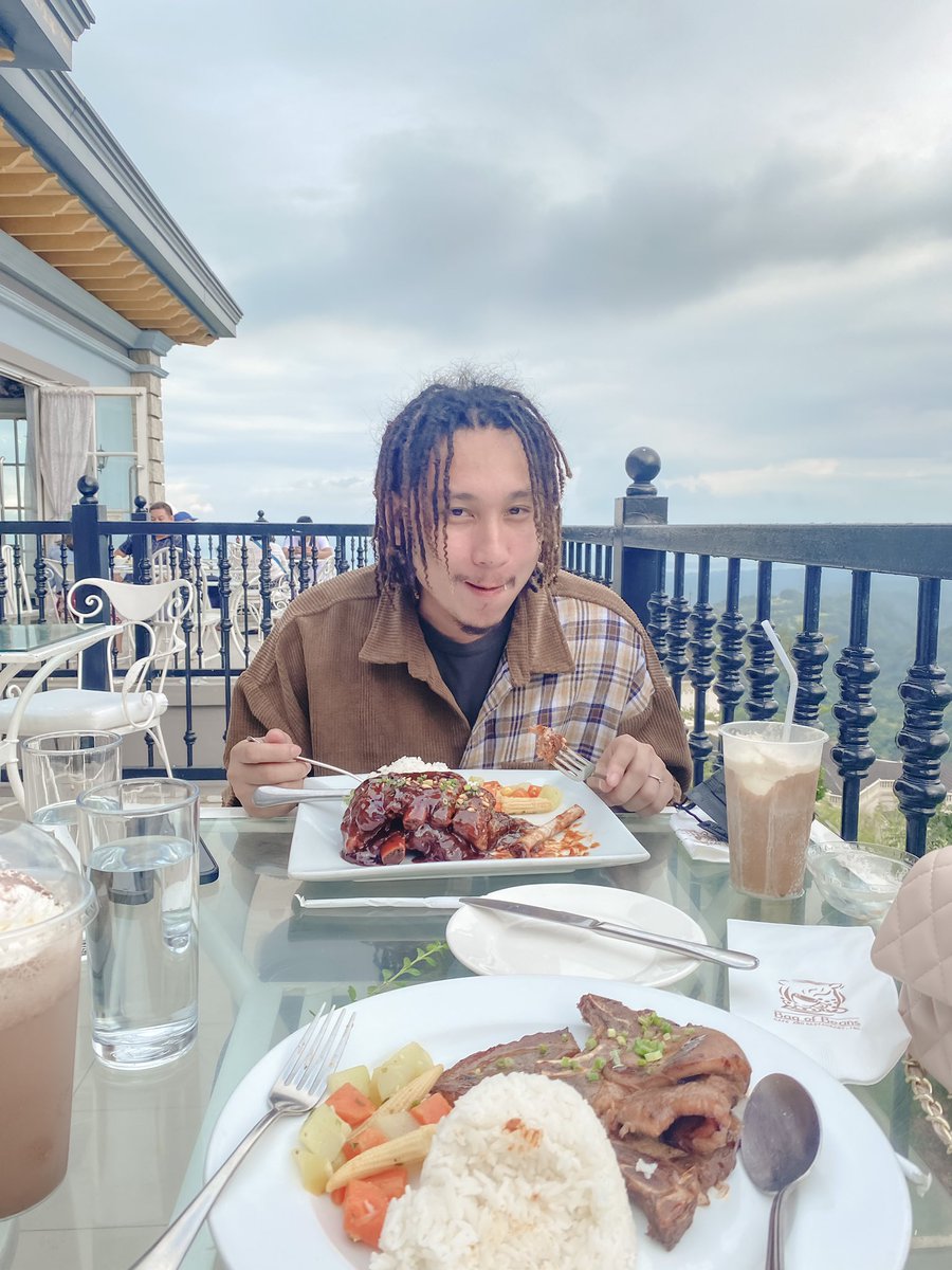 imgelaicastro's tweet photo. Ang cute hahaha 😂
Thankyou so much mahal kahit wala kang pa-flowers haha na-appreciate ko naman yung time na binigay mo maging happy lang ako iloveyou so much kahit pasaway ka ! #Gesel https://t.co/mcJyRKshLM