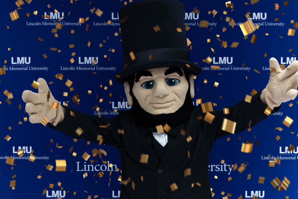 LMUtweets's tweet photo. Join us for Alumni Night at the Games! Admission for the basketball games is free for alumni and we're hosting alumni receptions both nights in the Hall of Fame room. Wed, Feb 16 at 5:30pm &amp; Thurs, Feb 17 at 7pm. Register today! https://t.co/MybEIoG5Se @LMURailsplitter https://t.co/HvR8WO37Zw