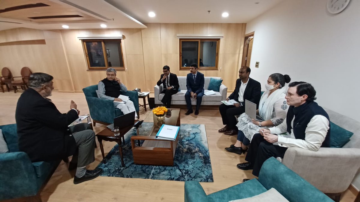 Met CEO and other members of Manufacturers’ Association for Information Technology (MAIT).