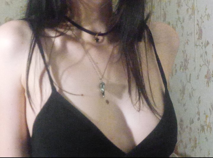 dipriincess's tweet photo. titties <3 https://t.co/7Y0nN1YgfH