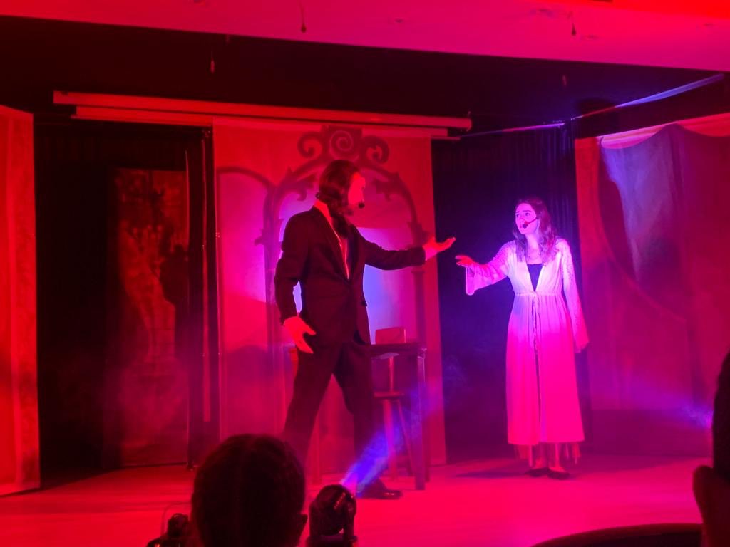 bk_florya's tweet photo. Ortaokul öğrencilerimiz Cloud Theatre tarafından sahnelenen "Phantom of the Opera" adlı İngilizce oyunu büyük bir keyifle izlediler. https://t.co/gsEoMk9AQn