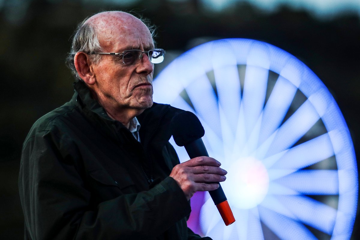 BRCrally's tweet photo. We are deeply saddened to hear of the untimely passing of Bob Milloy, the voice of many stage rally starts, finishes and awards presentations over many decades in the British Rally Championship. 

Our thoughts are with Bob's family and friends at this time.

#BRC https://t.co/bVSlFt4CIo
