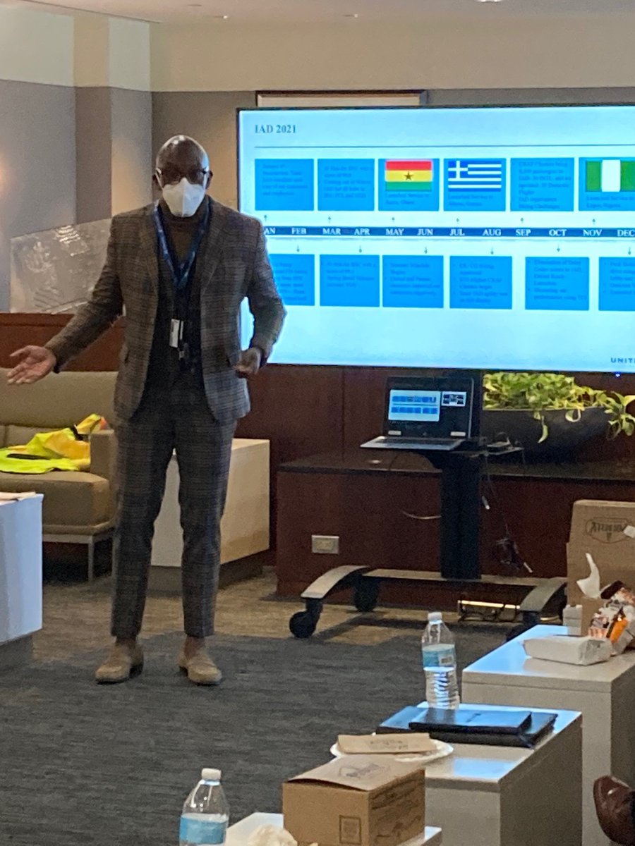 EddieLGordonJr1's tweet photo. Team Dulles Great Expectations Leadership Meetings for 2022! #beingunited @united #weareunited https://t.co/BoFvXCl4cL