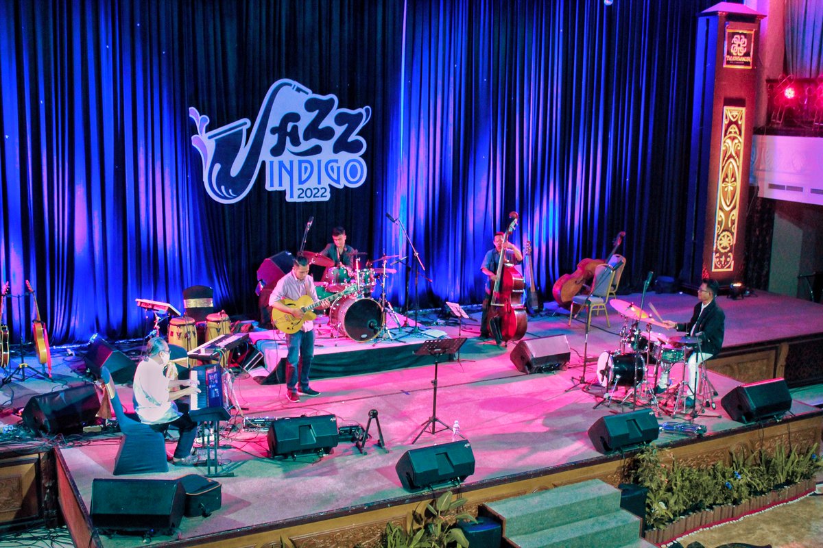 deva_amru's tweet photo. #jazzindigo https://t.co/eEGait2Ru2