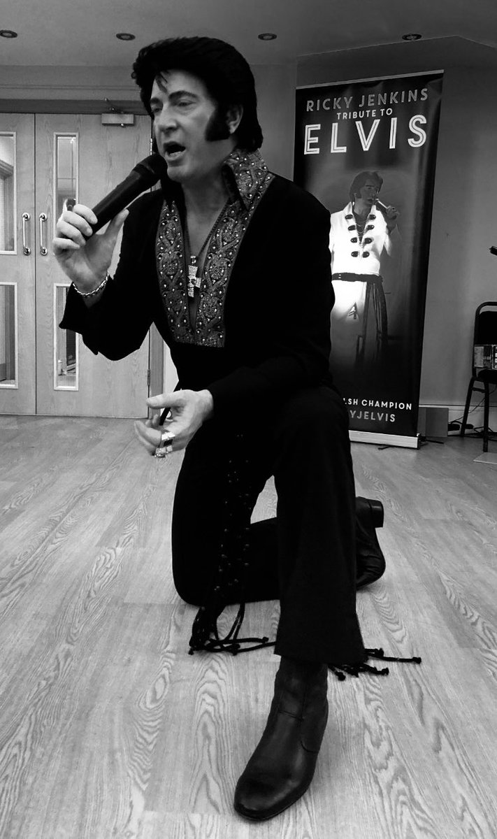 ❤️🕺Sensational Duet for one night only!

Friday 8th April 2022. £15pp 👏2 course meal 🥘 🥩Beef Dinner and cheesecake 🍰.  Please book by - Karen@libanuslifestyle.co.uk or 01495221400