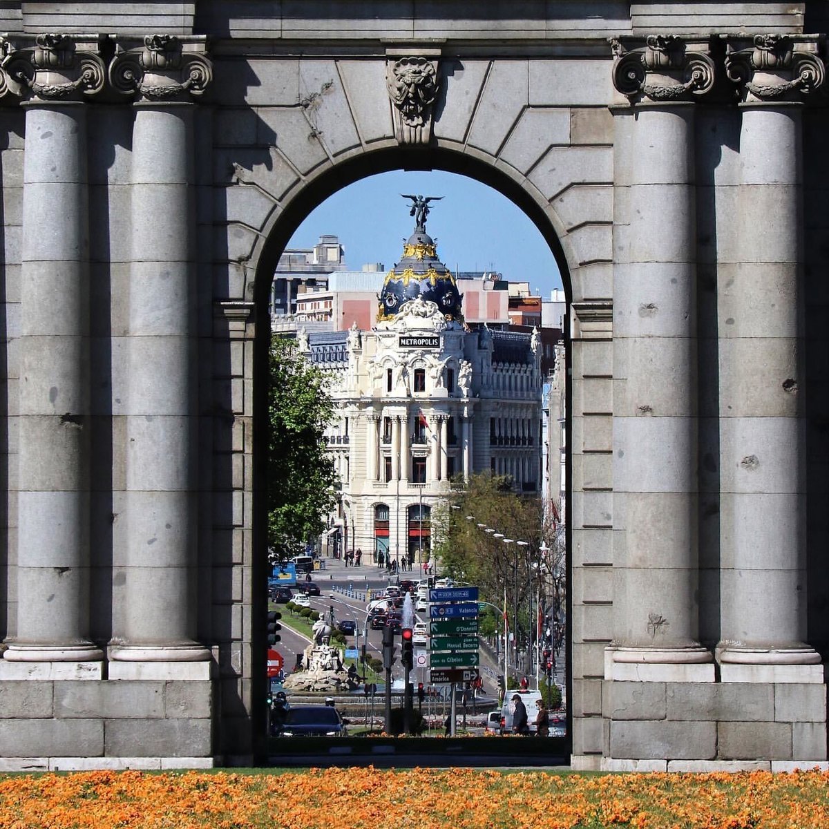 Visita_Madrid's tweet photo. Edificio Metrópolis. 🏛️

📸 cangrejosciegos (IG).

#VisitMadrid #Madrid https://t.co/VX2Y3ugAYt