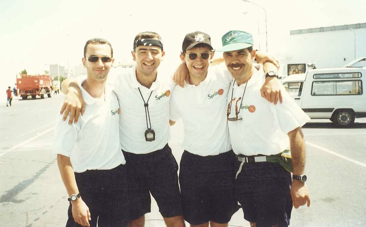 Alejovich74's tweet photo. @2palvarado @Himar_Ojeda @nosolobasket Momentos como este, por ejemplo. 3x3Sprite en Lanzarote, 1996 https://t.co/FaBqDq86ob