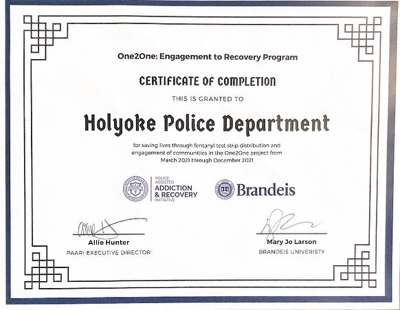 In response to the ongoing epidemic, the Holyoke Police Community Center, Detective D. Beben and J. Emiterio, Behavioral Health Network Recovery Coaches, and Hampden County Sheriff Deputies collaborated with Police Assisted Addiction &amp; Recovery Initiativ… instagr.am/p/CaAVFYQJJBE/