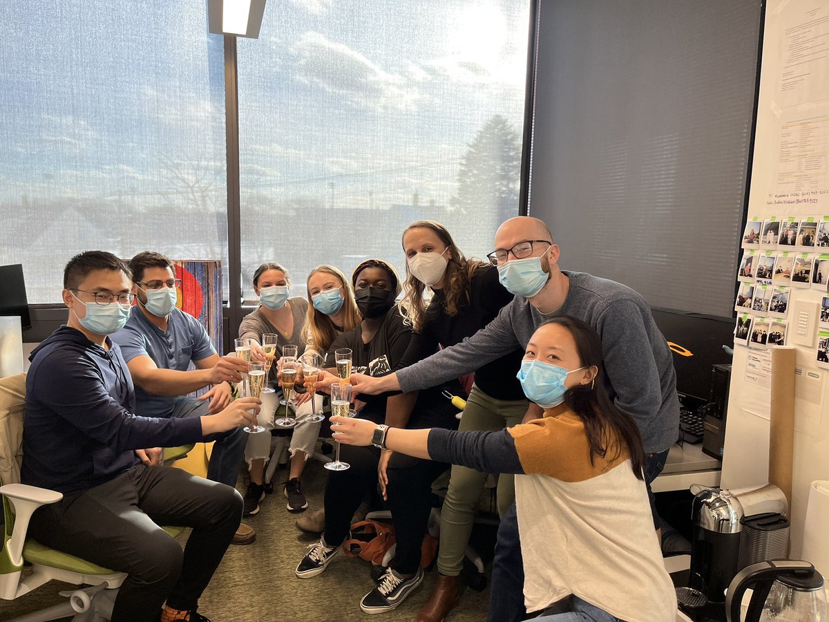 MadeleineOudin's tweet photo. Paper accepted for @jpfatherree , with help from @GuarinJustinne and @RachelAMcGinn! So proud of them and their hard work in this exciting paper. Of course we. Eke date with cake and champagne!! Woohoo! https://t.co/d3cTkhOu1i