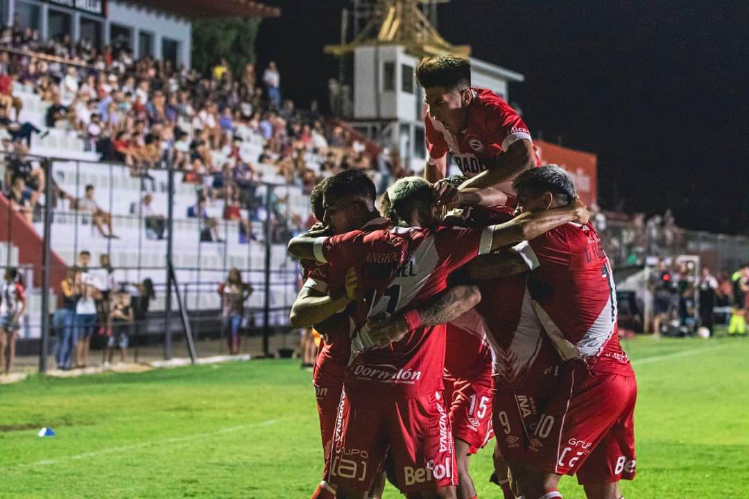 GAAAAANOOOOOOOOOO #AAAJ