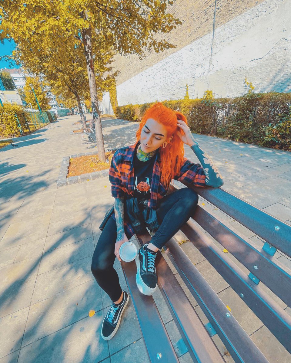 -Cherry. 
-Bartender. 
-Best friend in the entire world <a href="/AsphaltHog/">𝐃𝐨𝐦𝐢𝐧𝐢𝐜 𝐉𝐚𝐱𝐨𝐧 𝐓𝐞𝐥𝐥𝐞𝐫</a>. 
-#Bubbles. 
-Ships with strong chem only, Slow burn ships. 
Retweet the vape queen.