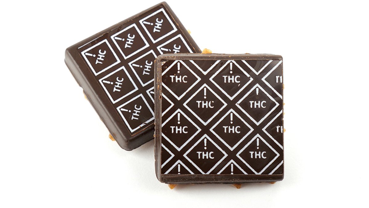Baked_Smart's tweet photo. Still have some #ValentinesDay munchies? 💝🍫 Just add cannabutter or oil to these recipes to transform your leftover chocolate into some delicious infused treats!
https://t.co/czdsYnzcIf #CannabisInfused #InfusedFoods #Cannachef https://t.co/u4Dzbid6VT