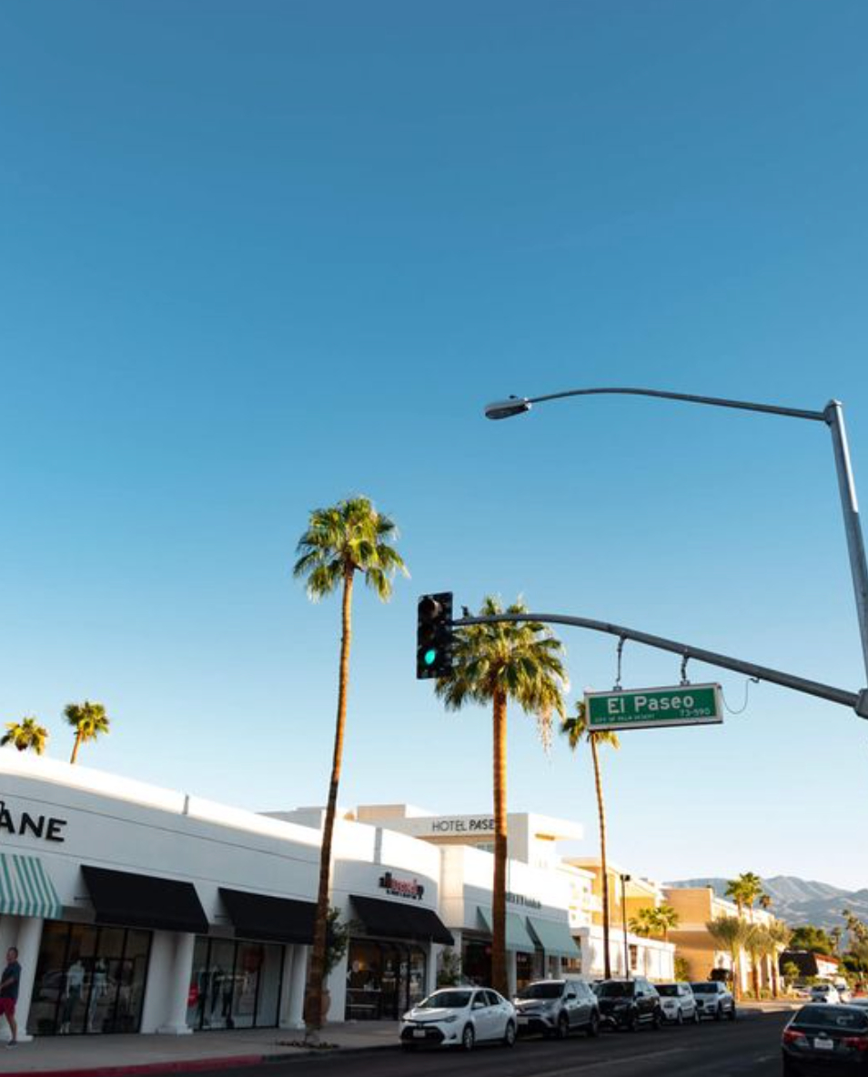 We're back with another #TriviaTuesday! Can you name this location? The street name might give it away... 🌴🌵 #charlestonshoeco #triviatuesday #traveltuesday #travelshoes