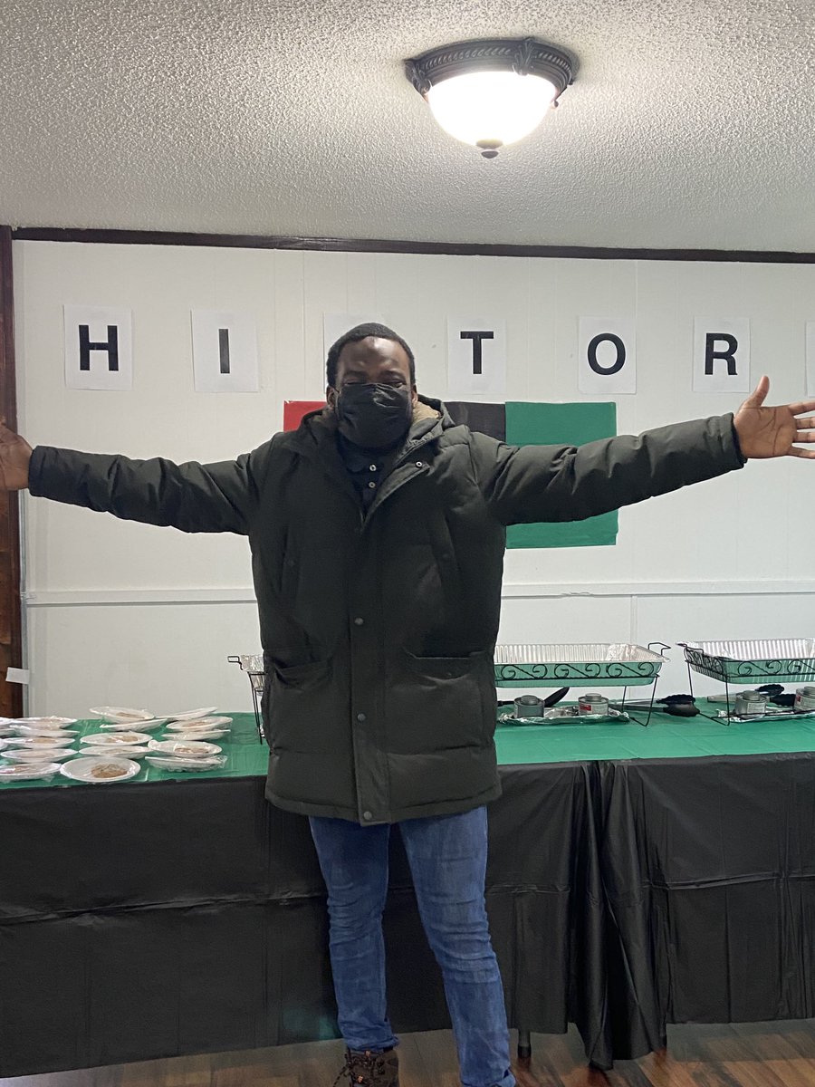 ⁦<a href="/AndreaDavisPink/">Andrea Davis Pinkney</a>⁩ and Brian Pinkney! Our watch site is ready ⁦<a href="/ncte/">National Council of Teachers of English (NCTE)</a>⁩ African American Read In