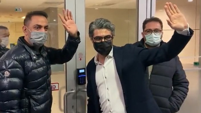 O beş buçuk saatte neler yaşandı
odatv4.com/medya/o-bes-bu…