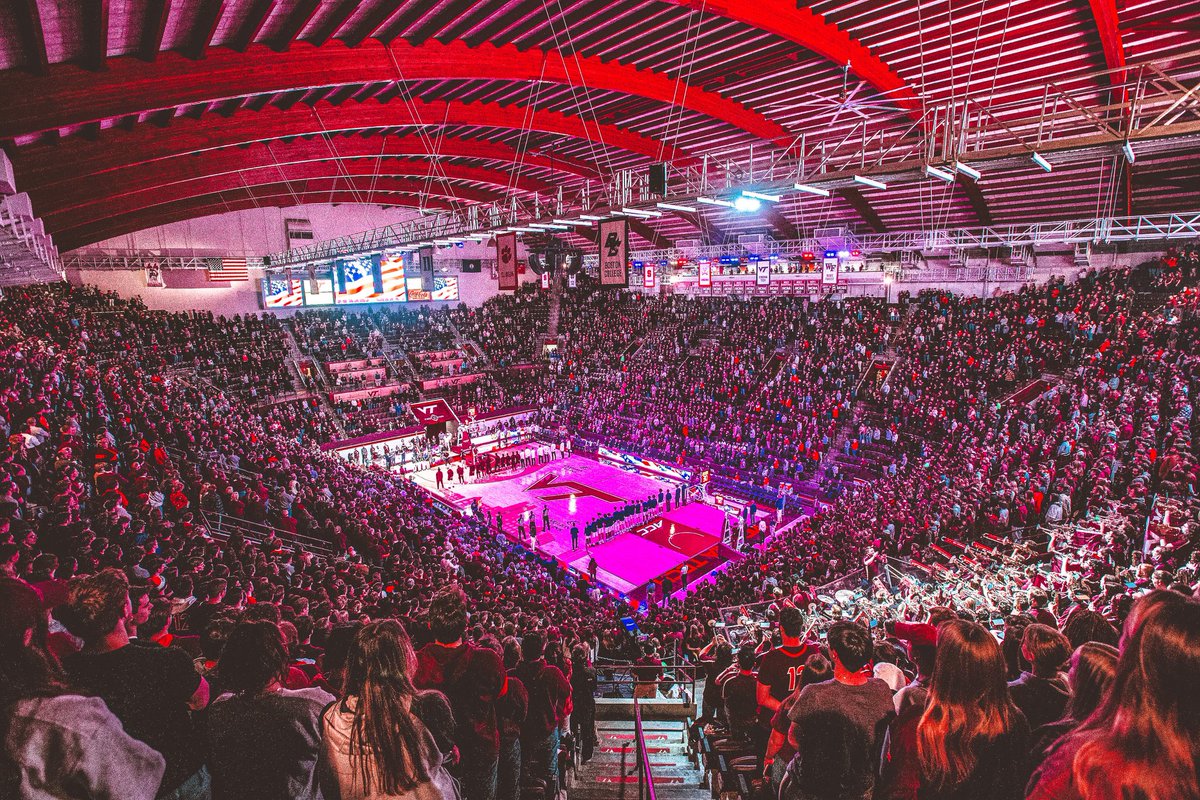swrightvt's tweet photo. Find you a school that can do both 😮‍💨😮‍💨😮‍💨 https://t.co/05sakeQAlZ