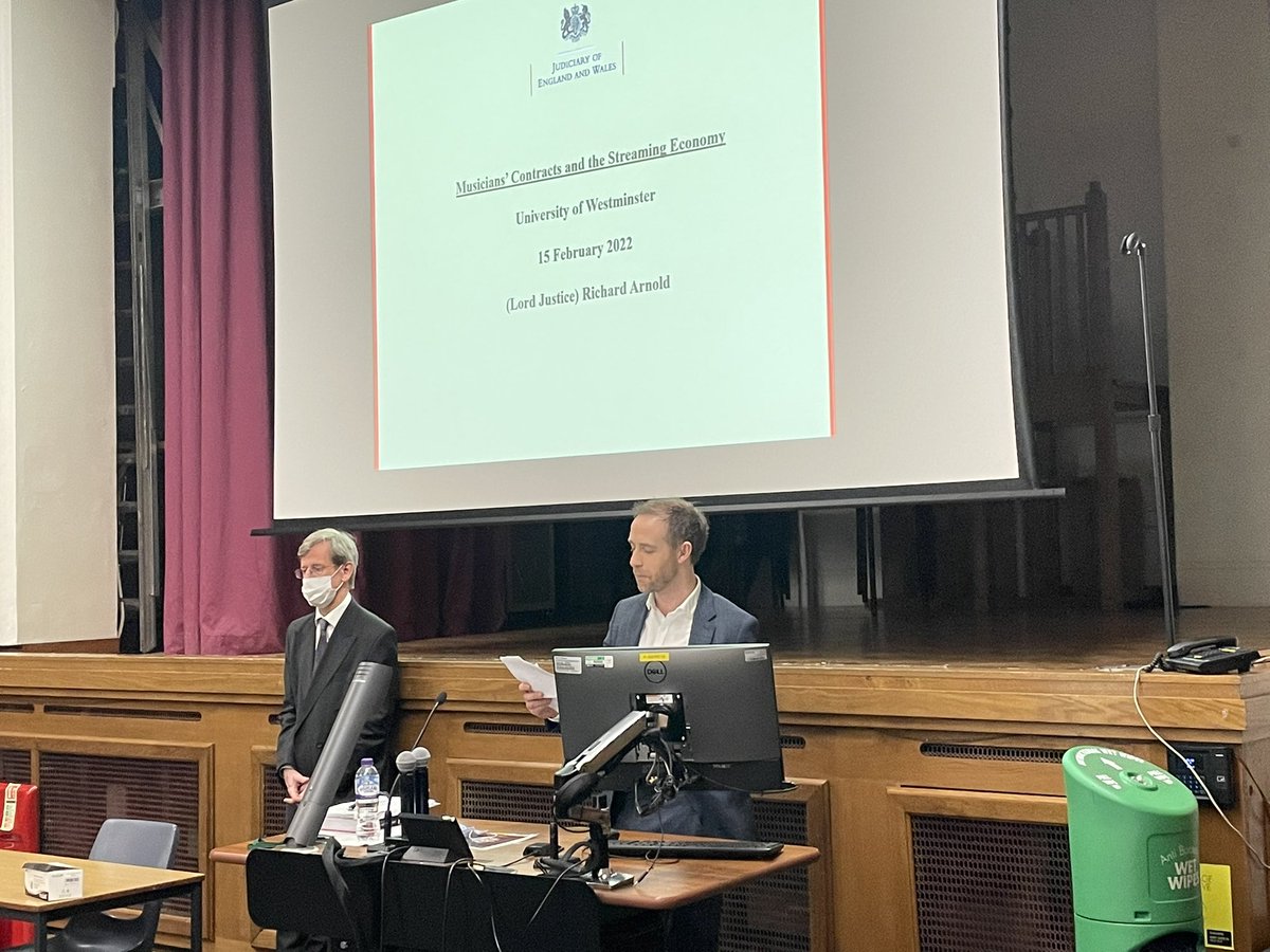 prof_guy_osborn's tweet image. Sir Richard Arnold delivering his sixth annual lecture at @UW_WLS @UniWestminster on Musicians contracts and the streaming economy. We are so grateful for Richard’s commitment to our institution- he is our first alumnus to become a Court of Appeal judge