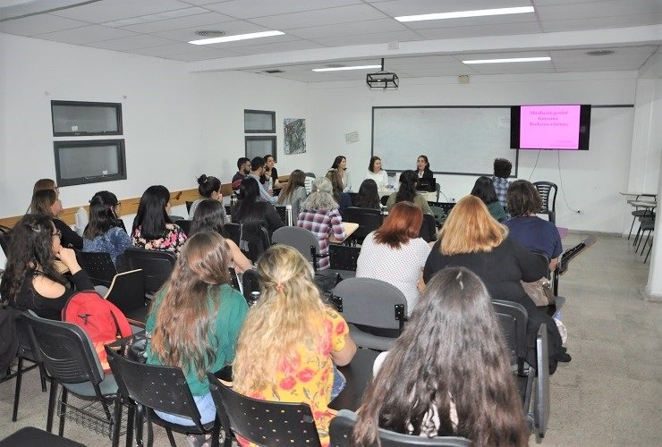 agenciasanluis's tweet photo. Continúan abiertas las inscripciones en los IFDC de San Luis y Villa Mercedes.
Más información ➡️ https://t.co/qEfla70pnQ https://t.co/Q4Bgel8rkf