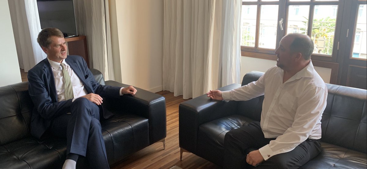 DO NOT MISS MEN AT TEN ON WEDNESDAY AT 10am. 

Roscoe’s exclusive interview with Britain’s Ambassador to Spain Hugh Elliott covers a range of topics including important news on the driving license situation. <a href="/HughElliottUK/">Hugh Elliott</a> <a href="/ukinspain/">UK in Spain</a> <a href="/CabildoTenerife/">Cabildo de Tenerife</a> <a href="/DavidPerezTFE/">David M. Perez</a>