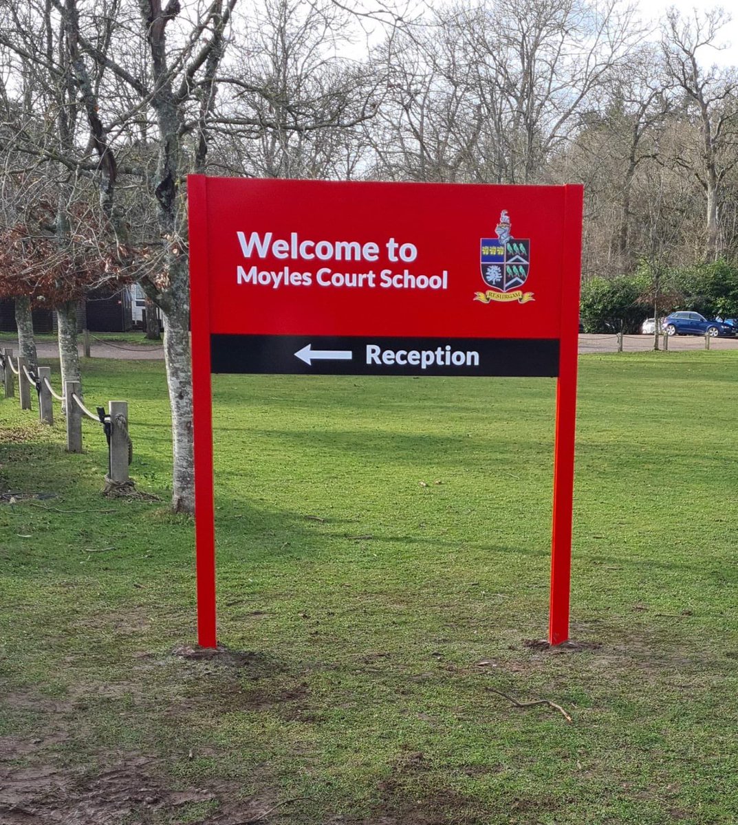 Sign_IT_UK's tweet image. A recents project of ours was for a local school @moylescourt to create new signage for around the grounds. Checkout our creations 👉🏻

#signmaker #signmakers #outdoorsigns #newforestbusiness #signdesign #signshop #businesssigns #lymingtonbusiness #businessbranding
