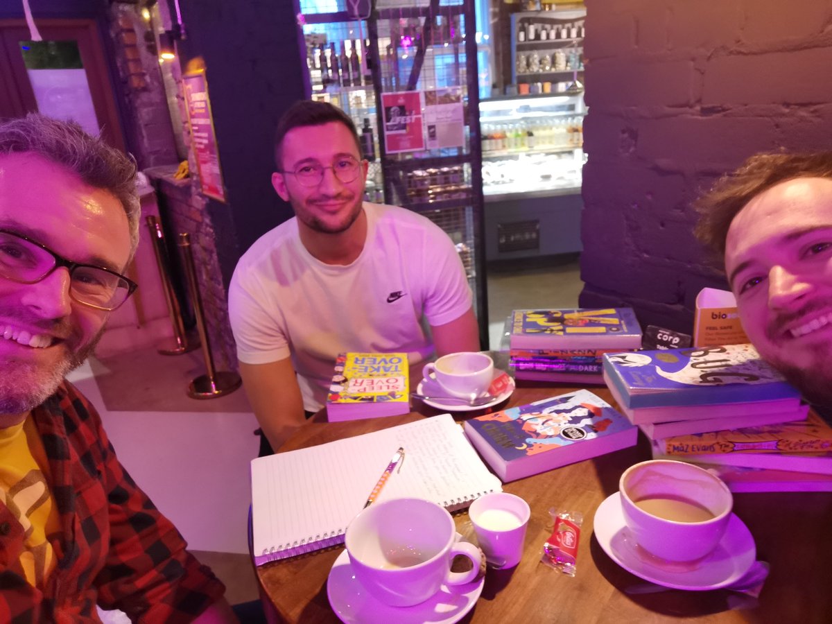McInnesBruce's tweet photo. Slightly depleted numbers in teacher book group tonight due to work commitments but still had a fab chat about all things #SleepoverTakeover and the comedy genius that is @simonjamesgreen. Unanimous guffaws and snorts all round 😍 https://t.co/CCxtnOPjOe