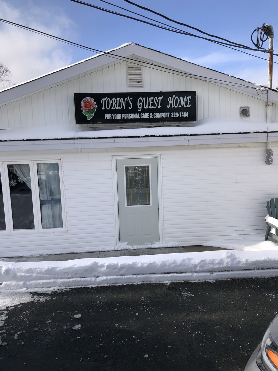 Holly Healey tweet media