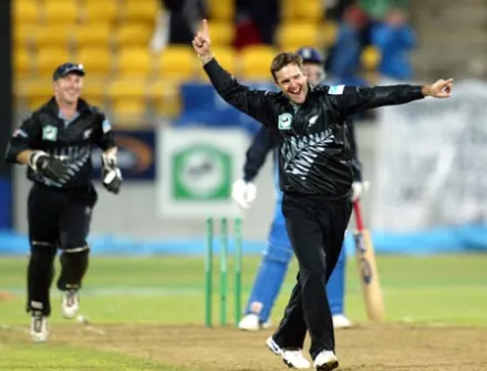 On this day, 2002, New Zealand thrashed England in an otherwise forgotten ODI in Wellington.

New Zealand scored 244/8.

England collapsed to 89 against the innocuous Andre Adams (3-13) and Nathan Astle (3-4).

However, the match is special for an entirely different reason.
+