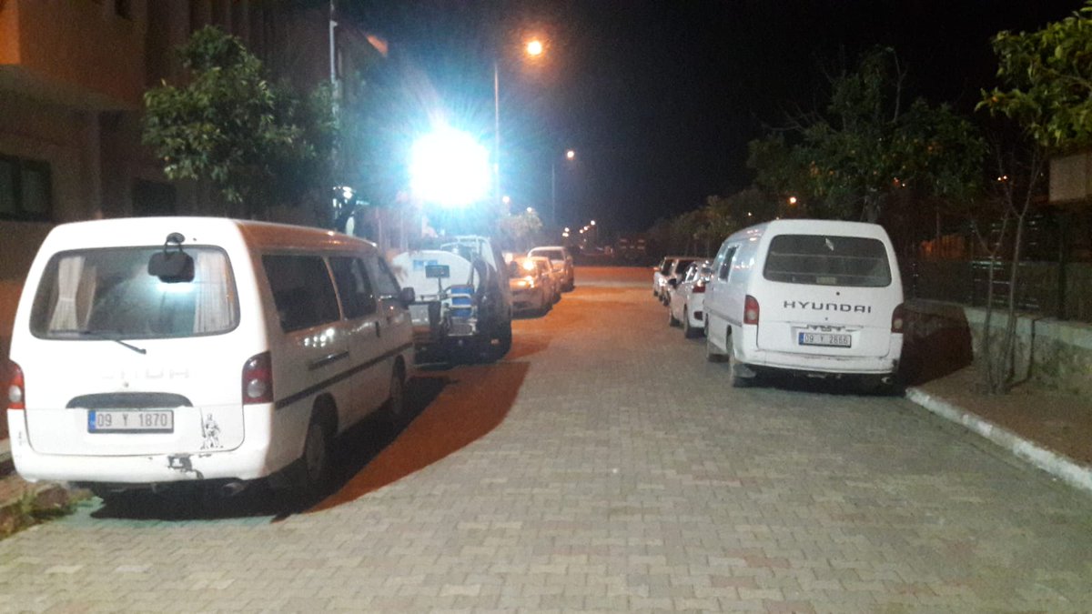 Burası
#Aydın #Yenipazar #Gençlik #Spor #İlçe #Müdürlüğü
#Spor #Salonu
Salonumuzun Kapıları / Işıkları Vatandaşlarımızın İsteği Doğrultusunda Hep Açık 🧿
Saat Mefhumu Gözetmiyoruz 🧿
Çalışma Arkadaşlarımız
#FeritÇelik
#AhmetEldeniz
İşlerinin Başında.
Yeter ki Spor Olsun
🧿🇹🇷🎯 🏐