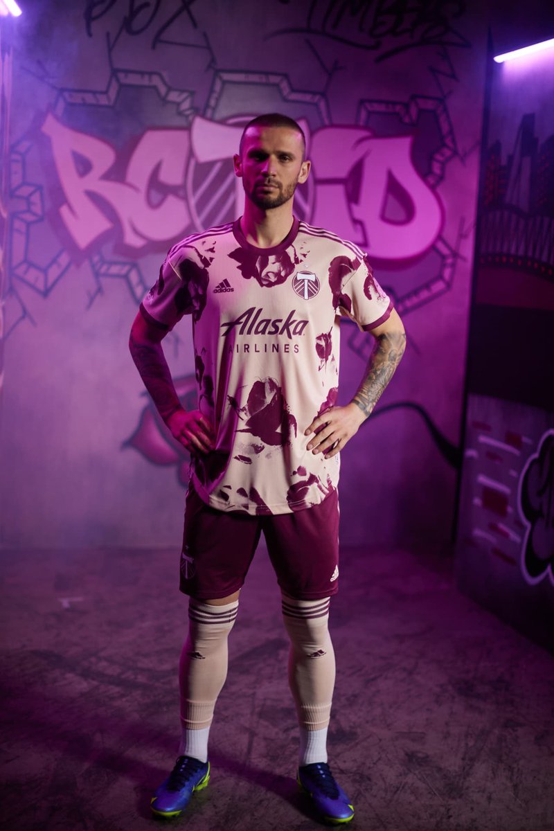 Pablo Iglesias Maurer on X: #DCU are still planning a cherry-blossom-themed  kit for next year, I'm told. Hugely positive news imo. #RCTID have set a  very high bar here…  / X