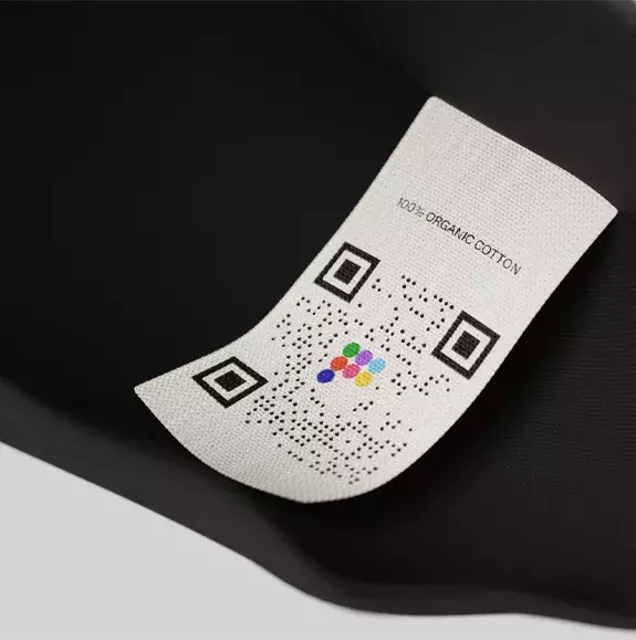 Wait, put the scissors down ✂️

AVAILABLE TODAY - Listen to the newest episode of Behind the Green! Host, LimeLoop’s co-founder &amp; CTO, <a href="/ChantalEmmanuel/">Chantal Emmanuel</a>, sits down with <a href="/natashafranck/">Natasha Franck</a>, CEO &amp; founder of <a href="/the_eon_group/">EON</a>, an operating system for clothing.

👉bit.ly/3sHYbLF