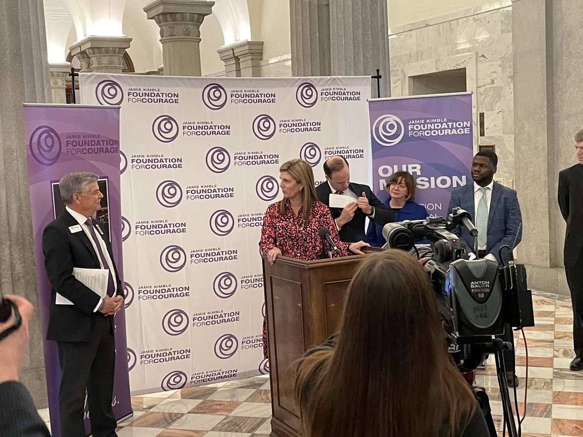 SC Lt. Gov <a href="/PamelaEvette/">Lt. Gov. Pamela Evette</a> responds. <a href="/JKFFCourage/">Jamie Kimble Foundation for Courage</a> <a href="/MooreSchool/">UofSC Darla Moore School of Business</a> <a href="/UofSC/">University of South Carolina</a> <a href="/AGAlanWilson/">Alan Wilson</a> <a href="/GCobbHunter/">Gilda Cobb-Hunter</a> <a href="/Kambrell/">Rep. Kambrell Garvin</a> @SCCADVASA <a href="/SistercareSC/">Sistercare</a>