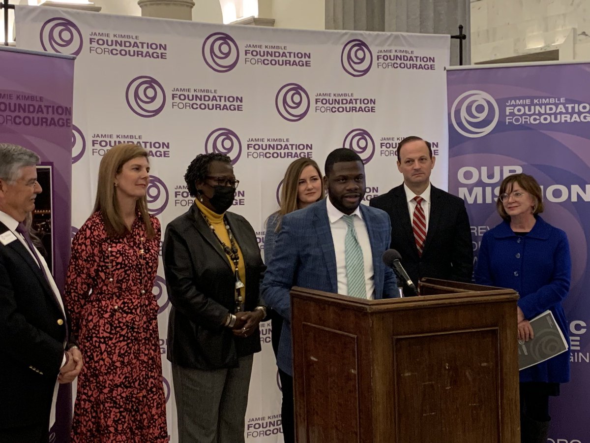 SC Representatives <a href="/GCobbHunter/">Gilda Cobb-Hunter</a> and <a href="/Kambrell/">Rep. Kambrell Garvin</a> respond with <a href="/RepWetmore/">Rep. Spencer Wetmore</a> in support. <a href="/JKFFCourage/">Jamie Kimble Foundation for Courage</a> <a href="/MooreSchool/">UofSC Darla Moore School of Business</a> <a href="/UofSC/">University of South Carolina</a> <a href="/PamelaEvette/">Lt. Gov. Pamela Evette</a> <a href="/AGAlanWilson/">Alan Wilson</a> @SCCADVASA <a href="/SistercareSC/">Sistercare</a>