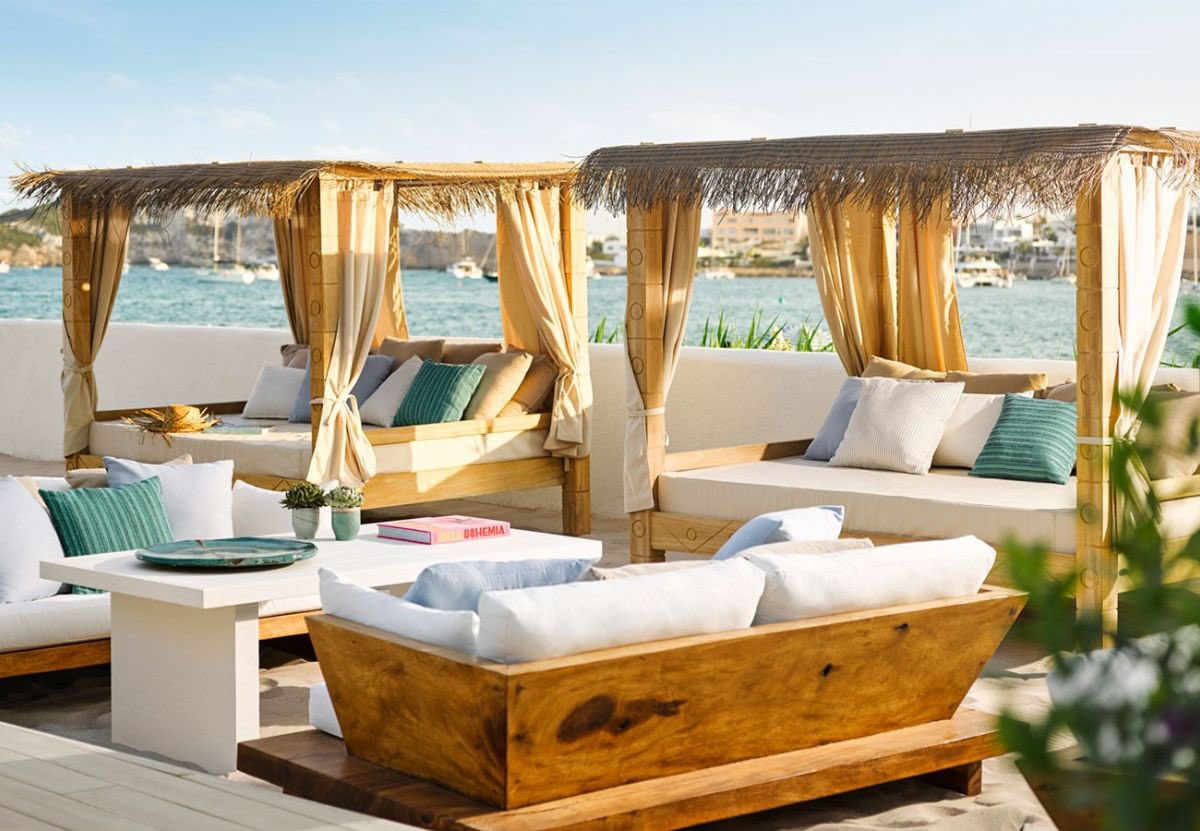 privatetraveler's tweet photo. Nobu Hotel Ibiza Bay
🇪🇸🎶🍽☀️

BOOK NOW and secure the best deal for summer!
Open 14 April - 31 October

#privatetraveller #nobuibizabay #ibiza #summer #holiday #luxury #luxurytravel #luxuryhotel #sun #sea #beach #pool #party #music #relax https://t.co/x5TyYCF9hl