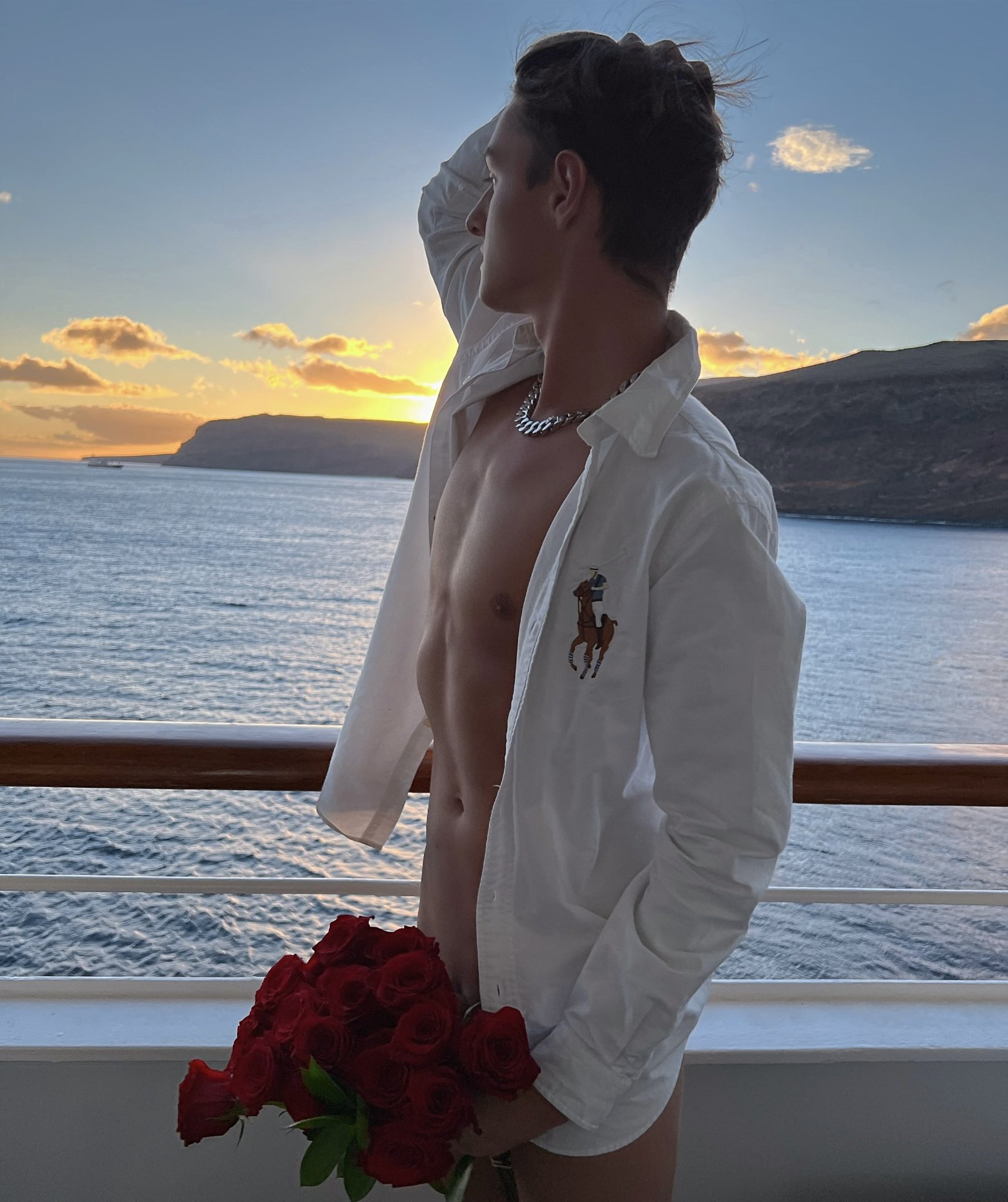 Should I be your Romeo ??
?
https://t.co/Br39SCRf2E
?
#gay #hot #only #fans #german https://t.co/Oww