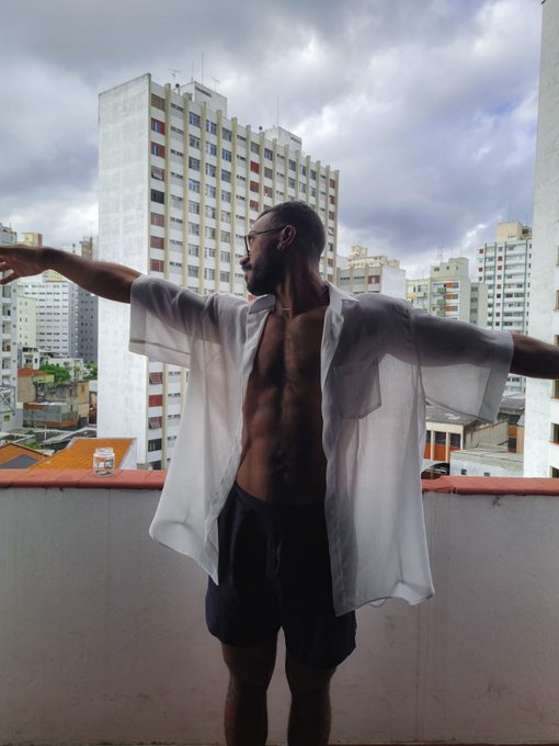 Eu fiz uma camisa linda viado https://t.co/vCAwO93qse