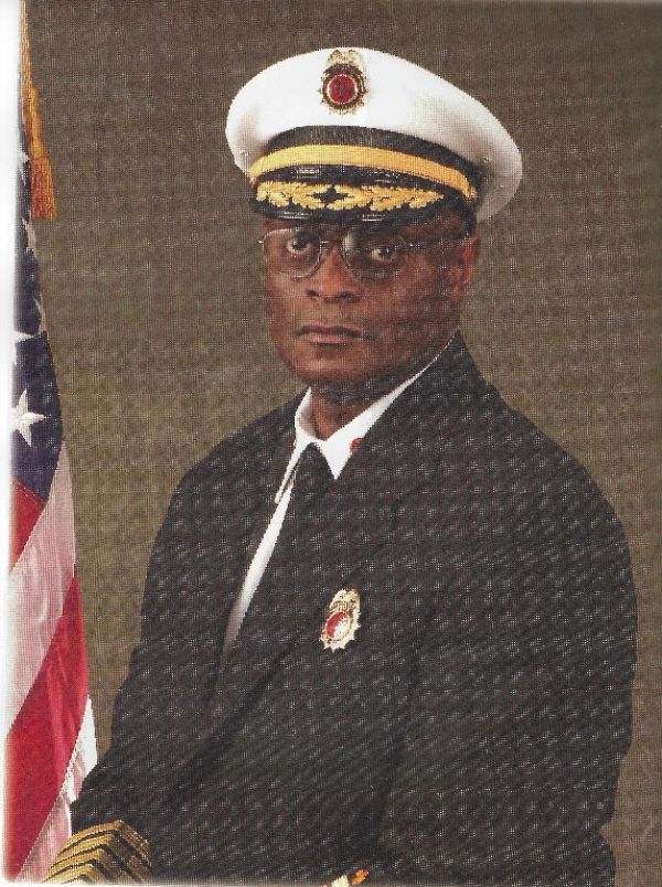 In honor of #BlackHistoryMonth, we’d like highlight Aria Ray Green, who became the first black Fire Chief for @TampaFireRescue in 2004. Aria served 25yrs with TFR  and was one of the founding members of TFR’s Tactical Medical Response Team. https://t.co/sBFk0f5AbE