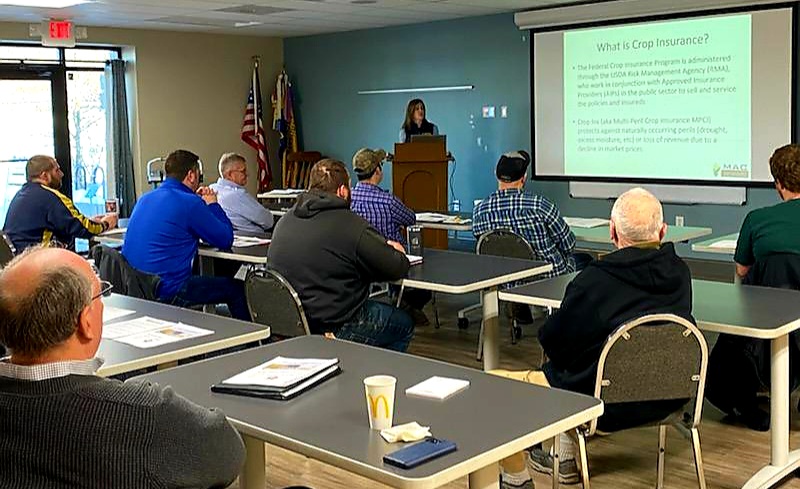 MAC_CropIns's tweet photo. Enjoyed speaking with Ford/Iroquois Co farmers this morning about our favorite topic, Crop Insurance!  Thank you to our friends at Bank of Gibson City for hosting a great meeting; always fun to meet new people and learn from other presenters! https://t.co/3nc4NfBjZ2