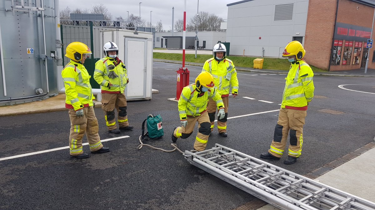 Cheshire Fire On-Call Support Crew Managers tweet media